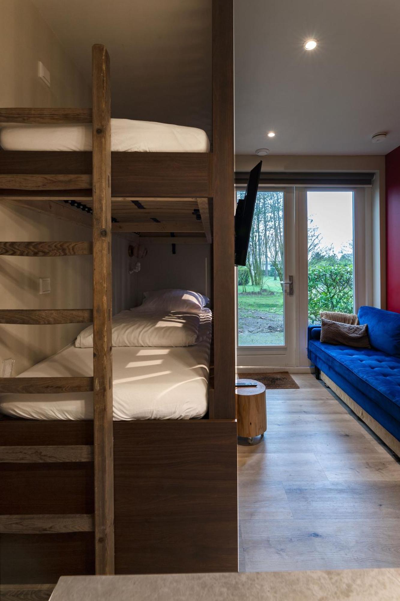 Cozy Tiny Houses In Oisterwijkse Bossen & Vennen Moergestel Exterior photo